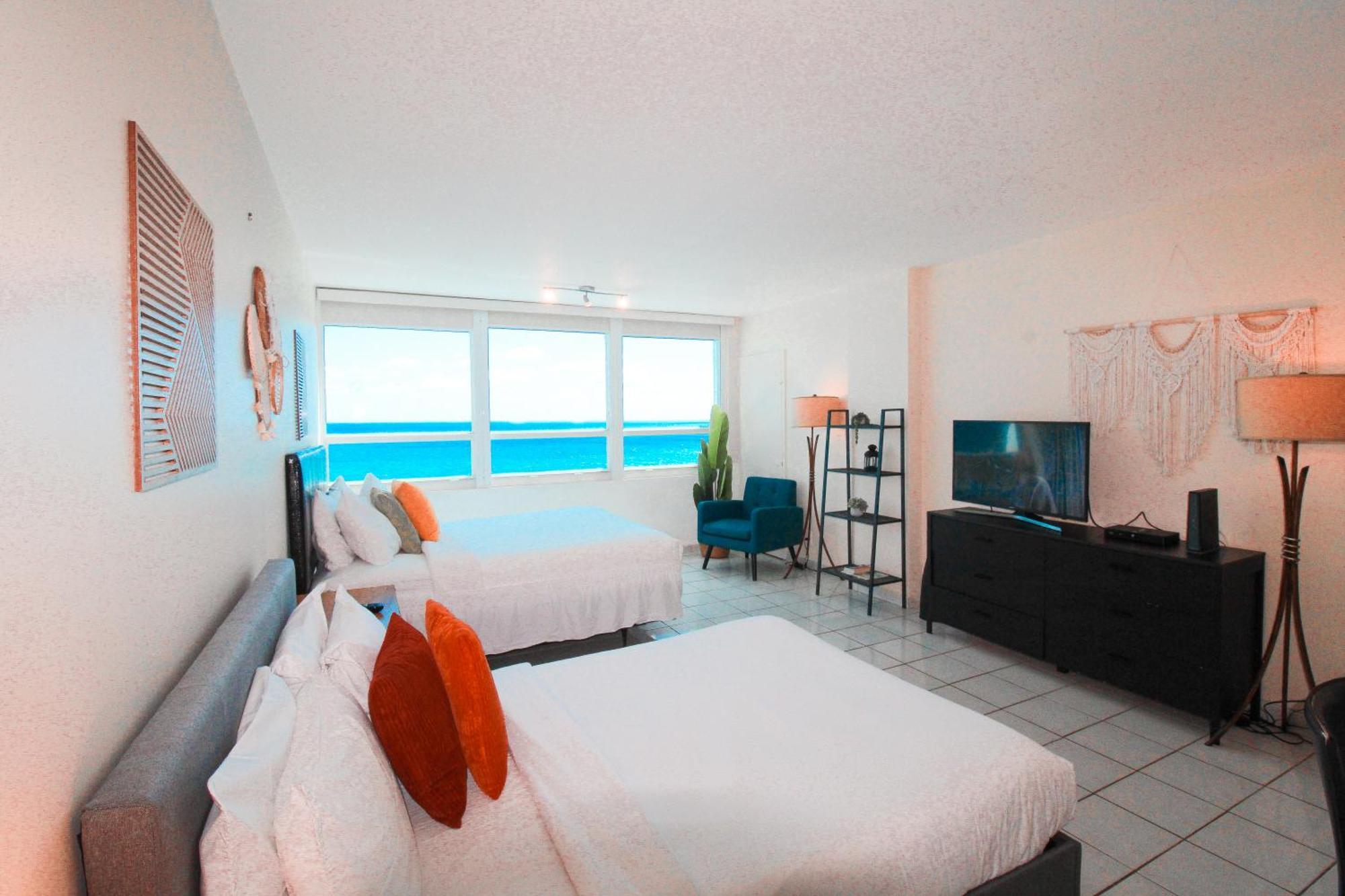 Castle 1733 Ocean View With Direct Access, Pool, Tennis & Free Parking Сasa de vacaciones *