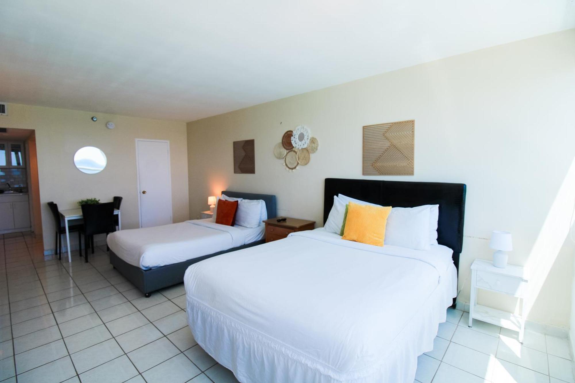 Castle 1733 Ocean View With Direct Access, Pool, Tennis & Free Parking Сasa de vacaciones Miami Beach